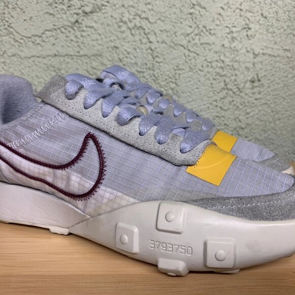 RARE🚀‎ Nike Waffle Racer Running Shoes CK6647-001 Womens Size 7.5 - Picture 2 of 11